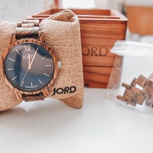JORD Watch Women’s “Frankie” Zebrawood & Navy